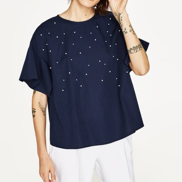 Zara Tops - Zara poplin too with pearls xl